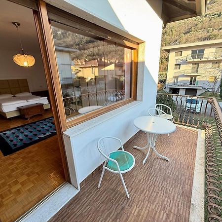 Apartamento Casa Vittoria Torbole Sul Garda Exterior foto